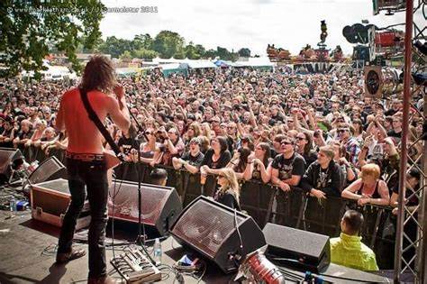 JettBlack Nation: Menelusuri Keanggunan Komunitas Pecinta Grup Band Rock